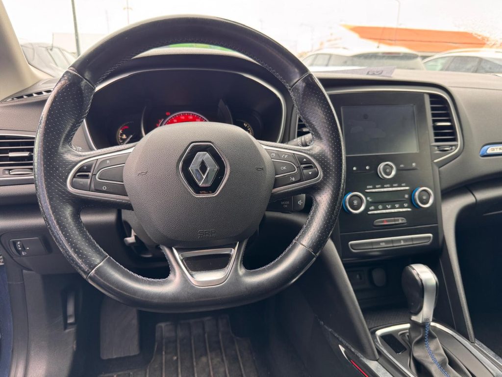 RENAULT MEGANE ST 1.5 DCI GT LINE, imagem 1 de 10 da viatura.