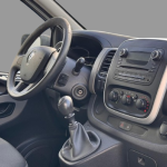 RENAULT TRAFIC III 1.6 DCi 9 LUGARES, imagem 2 de 10 da viatura.