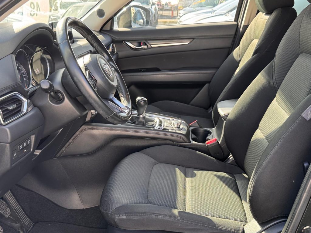 MAZDA CX-5 2.2 SKYACTIV-D EXCELLENCE, imagem 6 de 11 da viatura.