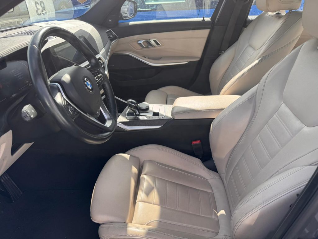 BMW 320 D LINE SPORT, imagem 2 de 12 da viatura.