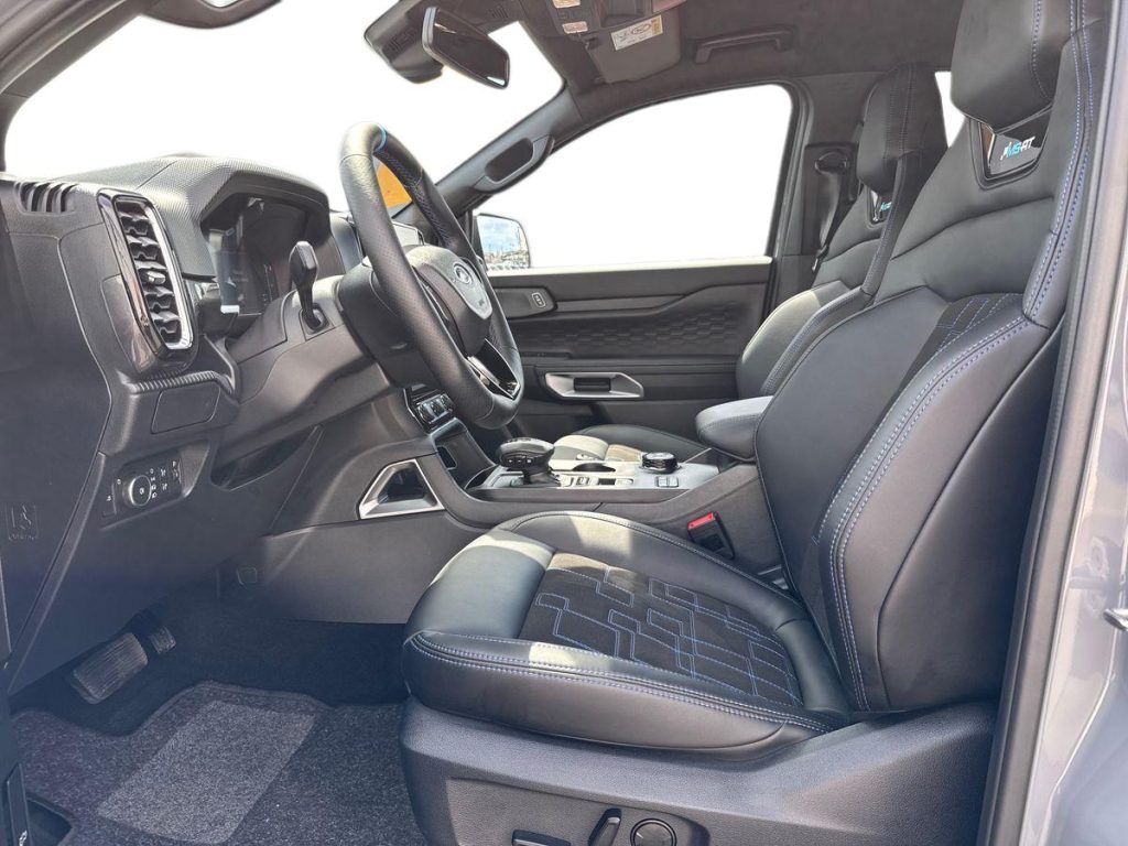FORD RANGER MS-RT 3.0 TDCi V6 4X4 AUTOMÁTICA, imagem 15 de 21 da viatura.