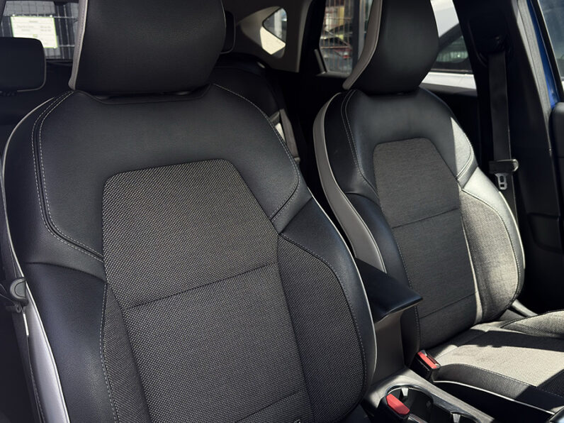 RENAULT CAPTUR 1.0 TCe TECHNO completo