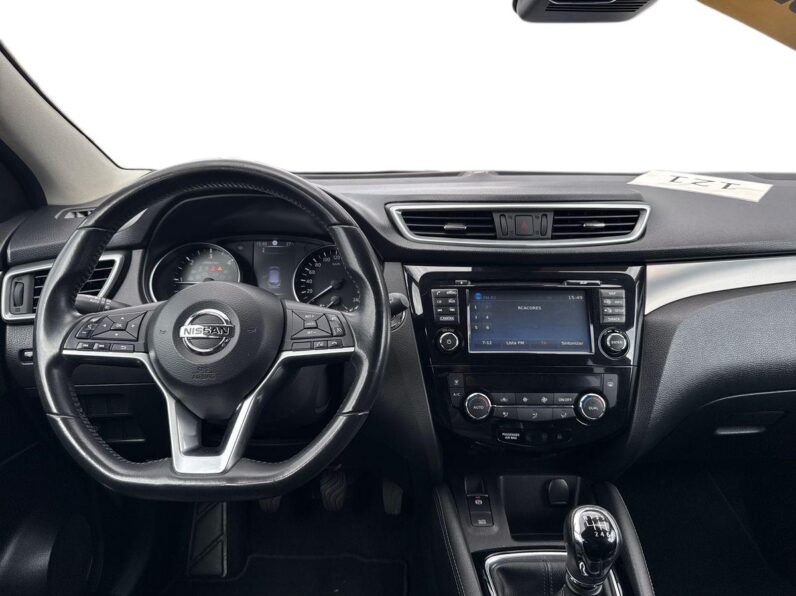 Nissan Qashqai 1.5 DCi N-Connecta + PM + RS + LED completo