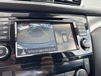 Nissan Qashqai 1.5 DCi N-Connecta + PM + RS + LED completo