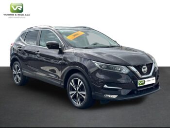 Nissan Qashqai 1.5 DCi N-Connecta + PM + RS + LED completo