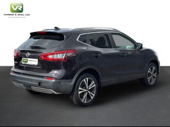 Nissan Qashqai 1.5 DCi N-Connecta + PM + RS + LED completo