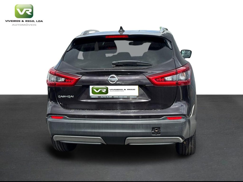 Nissan Qashqai 1.5 DCi N-Connecta + PM + RS + LED, imagem 5 de 19 da viatura.