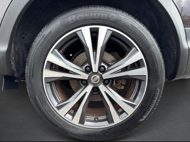 Nissan Qashqai 1.5 DCi N-Connecta + PM + RS + LED completo