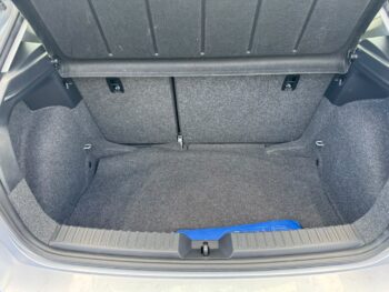 SEAT IBIZA 1.0 TSi Reference completo